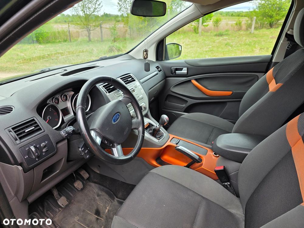 Ford Kuga 2.0 TDCi 2x4 Trend - 14