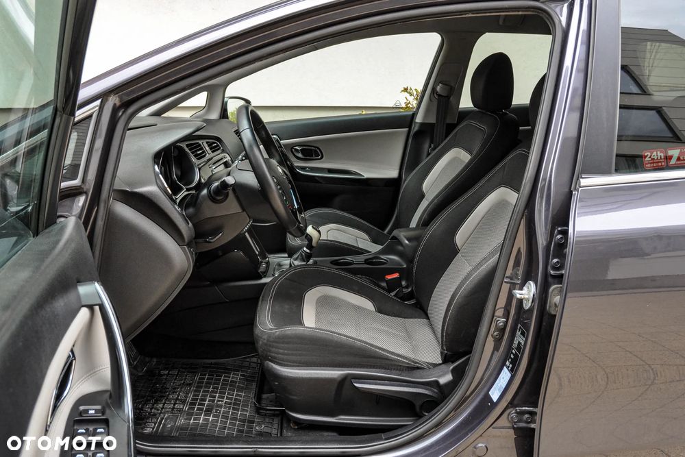 Kia Ceed - 7