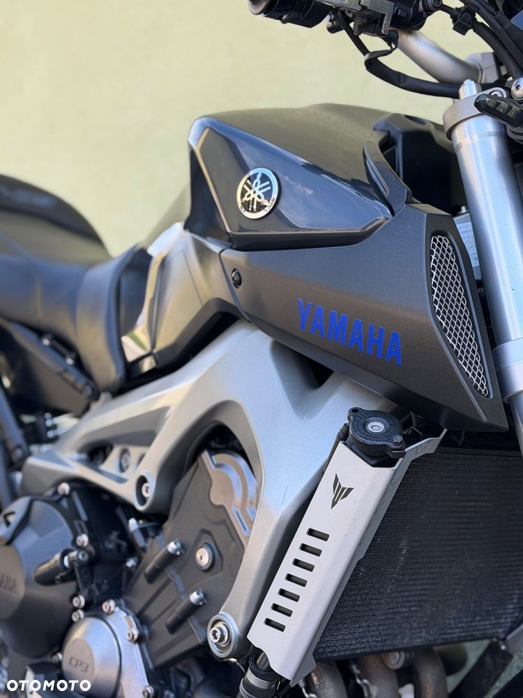 Yamaha MT - 4