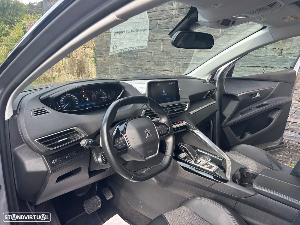 Peugeot 5008 BlueHDI 130 EAT8 Allure Pack - 11