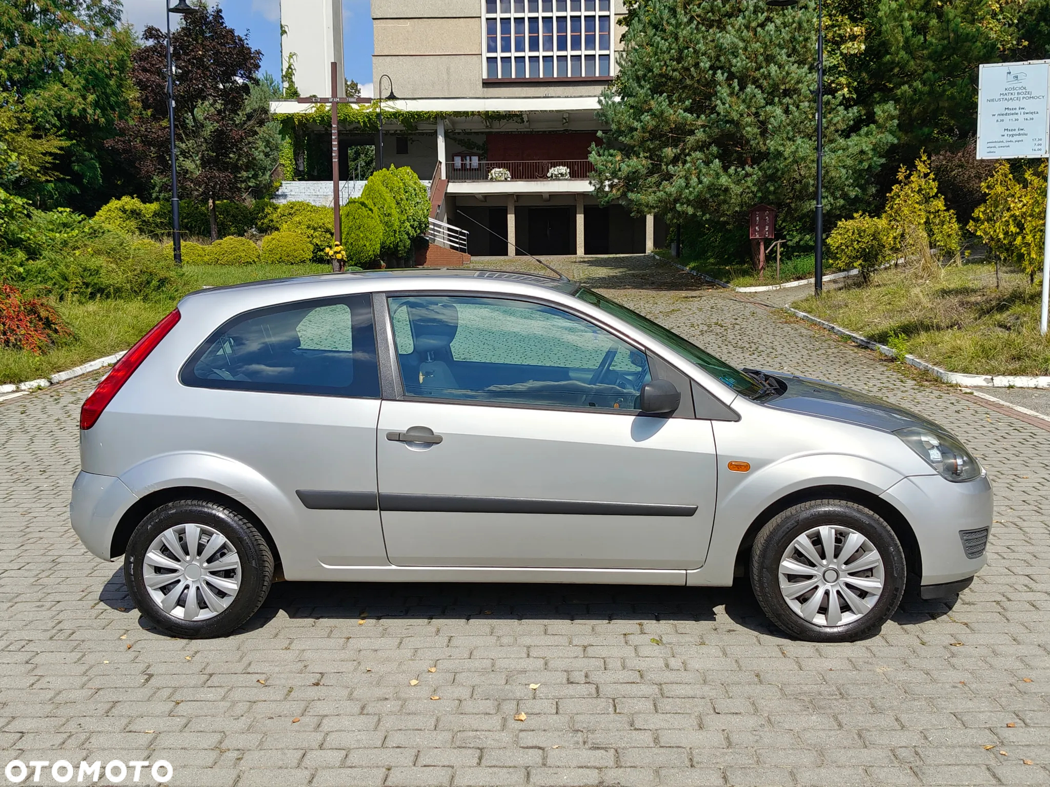 Ford Fiesta 1.3 We will Rock You - 2
