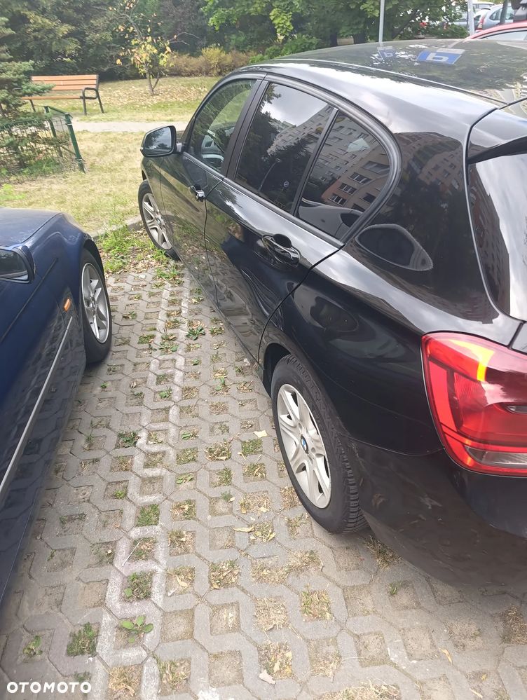 BMW Seria 1 116i - 4