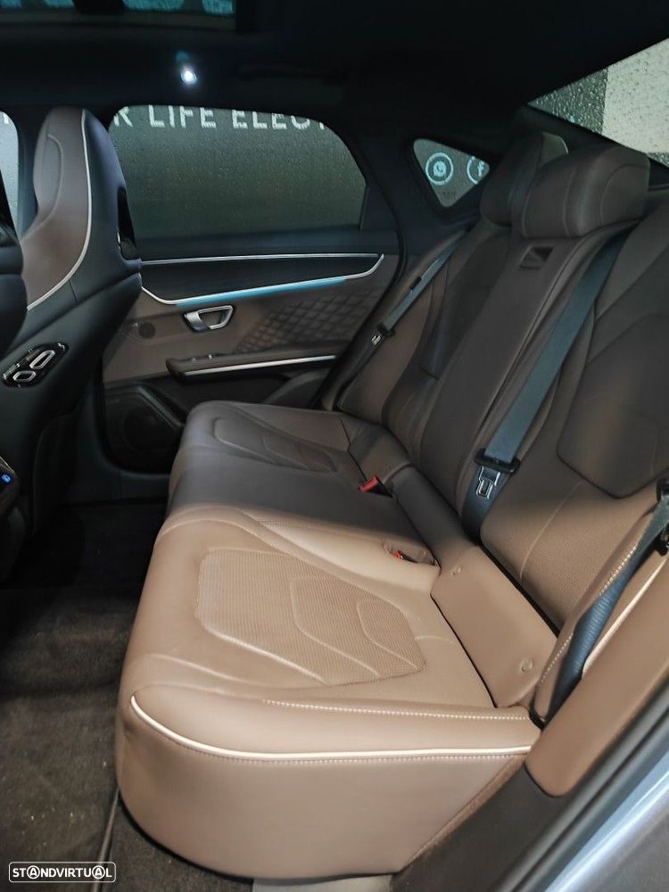 BYD Han 85.4 kWh AWD Executive - 8