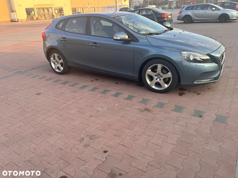 Volvo V40 D2 - 2