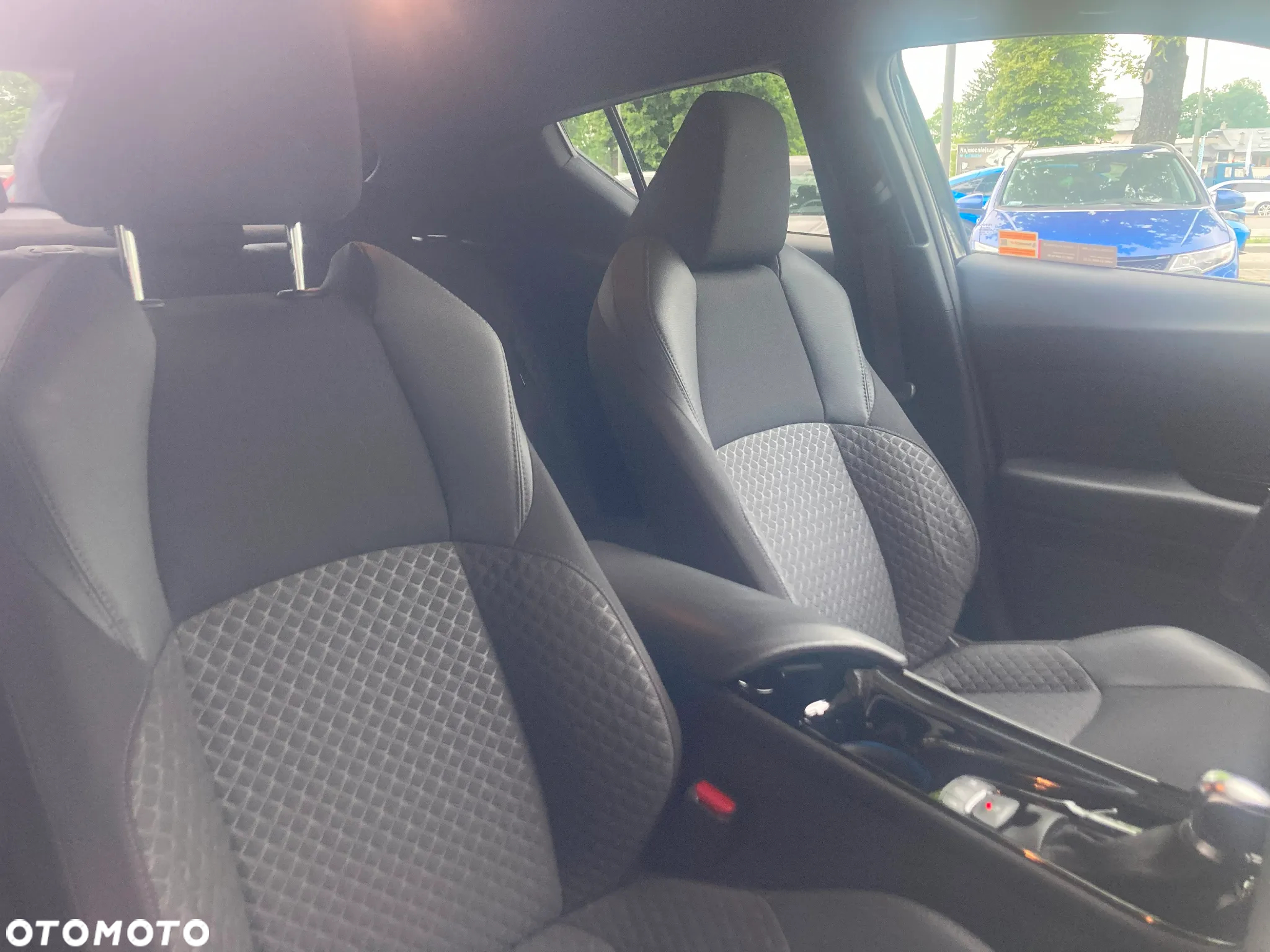 Toyota C-HR 1.8 Hybrid GPF Style - 20