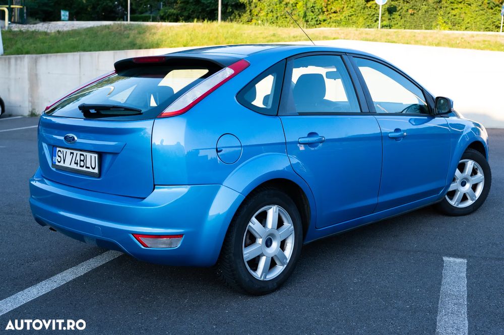 Ford Focus 1.6 16V Trend - 3