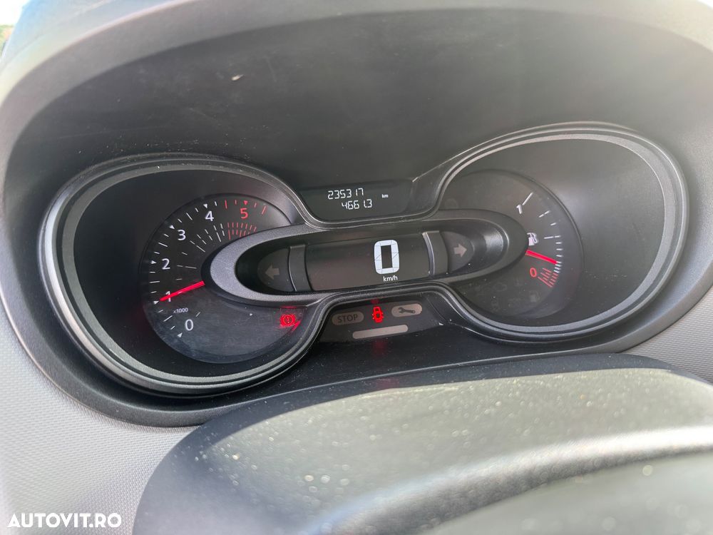 Renault Trafic ENERGY Spaceclass - 11