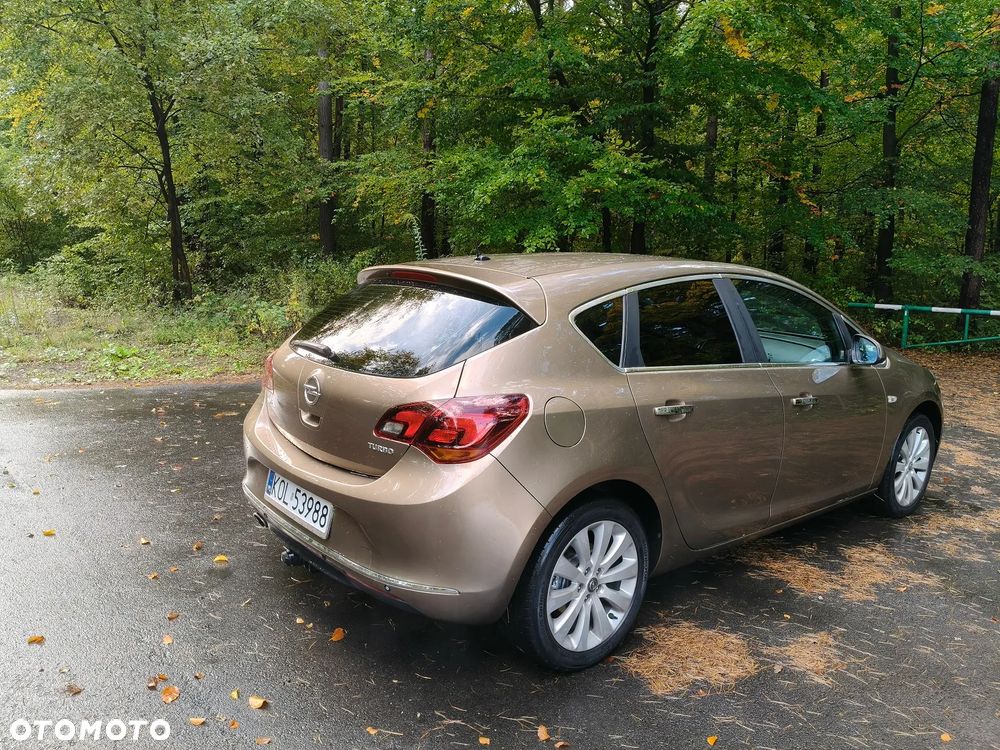 Opel Astra 1.4 Turbo Innovation - 3
