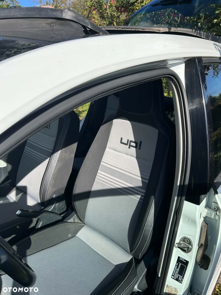 Volkswagen up! - 7