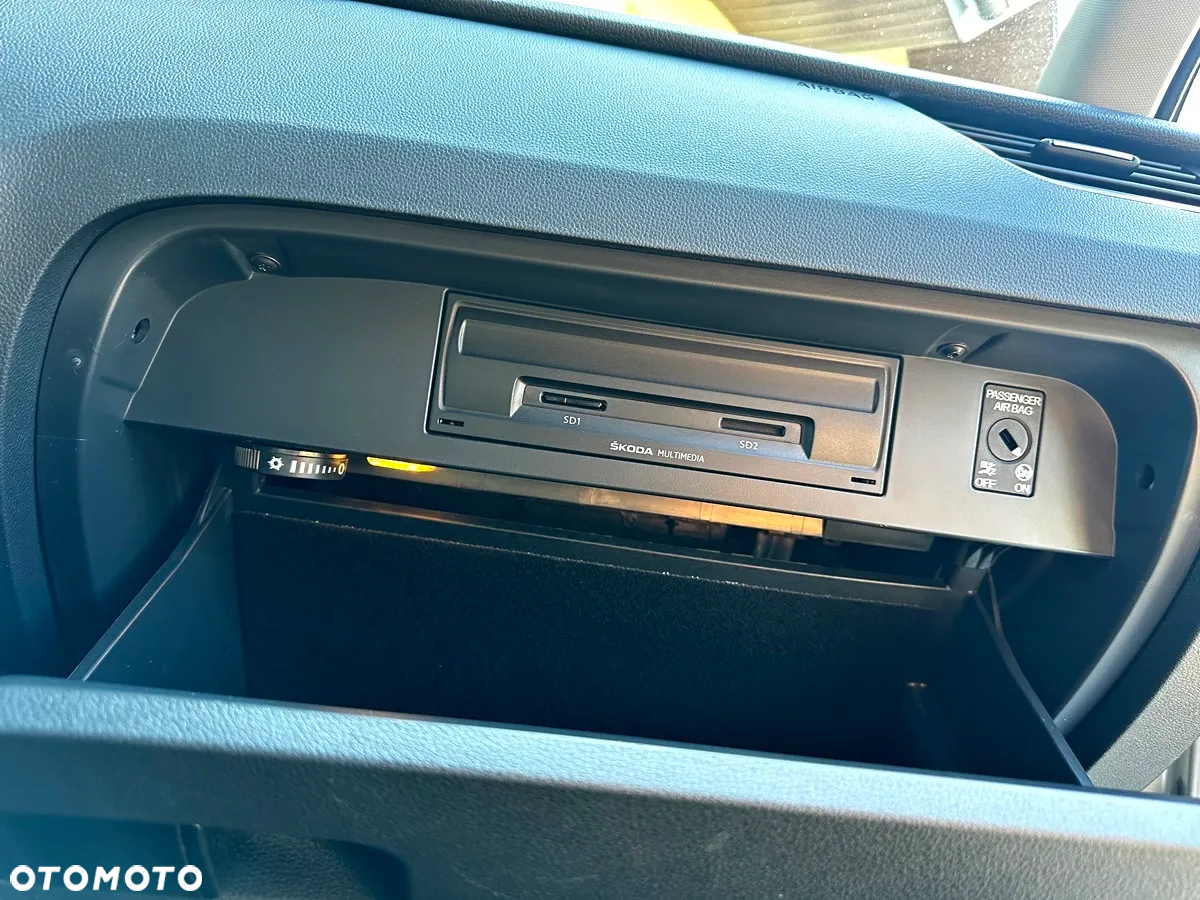 Skoda Octavia 2.0 TDI SCR Style DSG - 37
