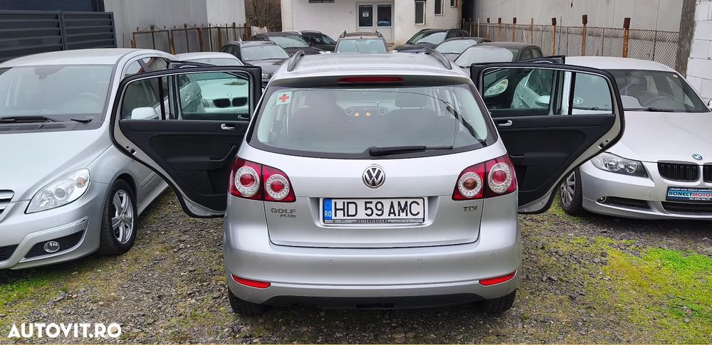 Volkswagen Golf Plus 1.6 TDI DPF Life - 26