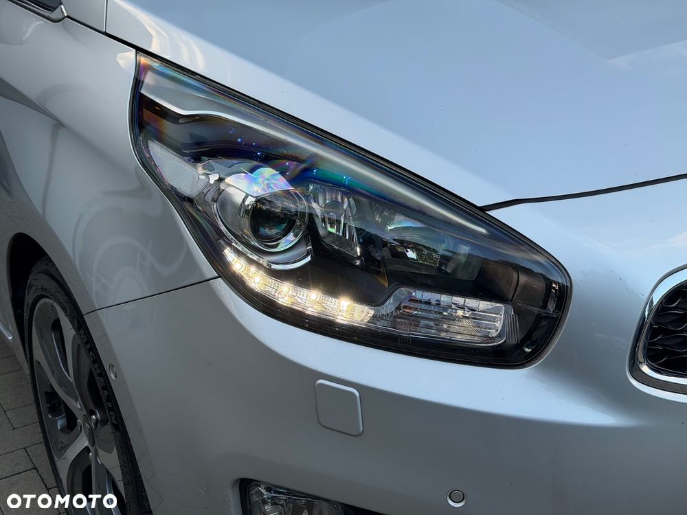 Kia Carens 1.7 CRDi XL 7os 7DCT - 31