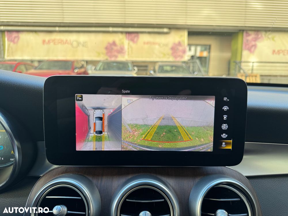 Mercedes-Benz GLC Coupe 300 e 4Matic 9G-TRONIC AMG Line Plus - 16