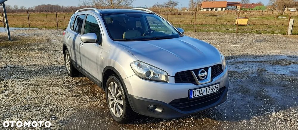 Nissan Qashqai - 1