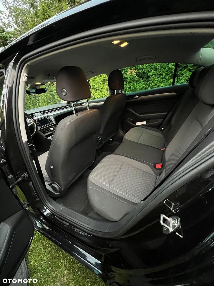 Volkswagen Passat 1.5 TSI EVO Essence DSG - 6