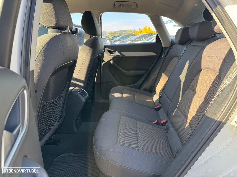 Audi Q3 2.0 TDI Sport - 14