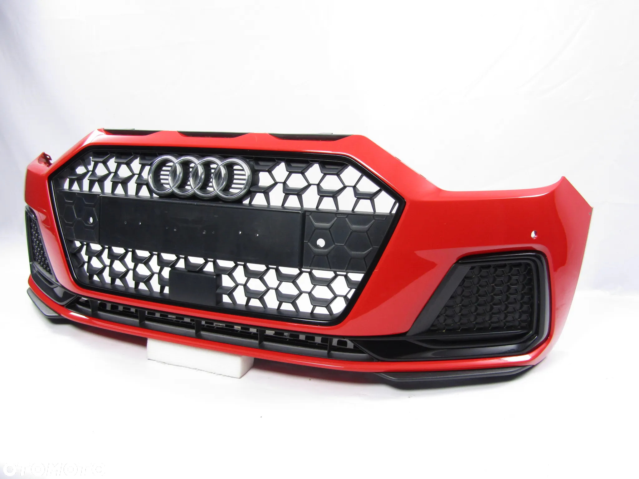 Zderzak przedni Audi A1 82A 18 - 23 Pdc-4 LZ3M - 10