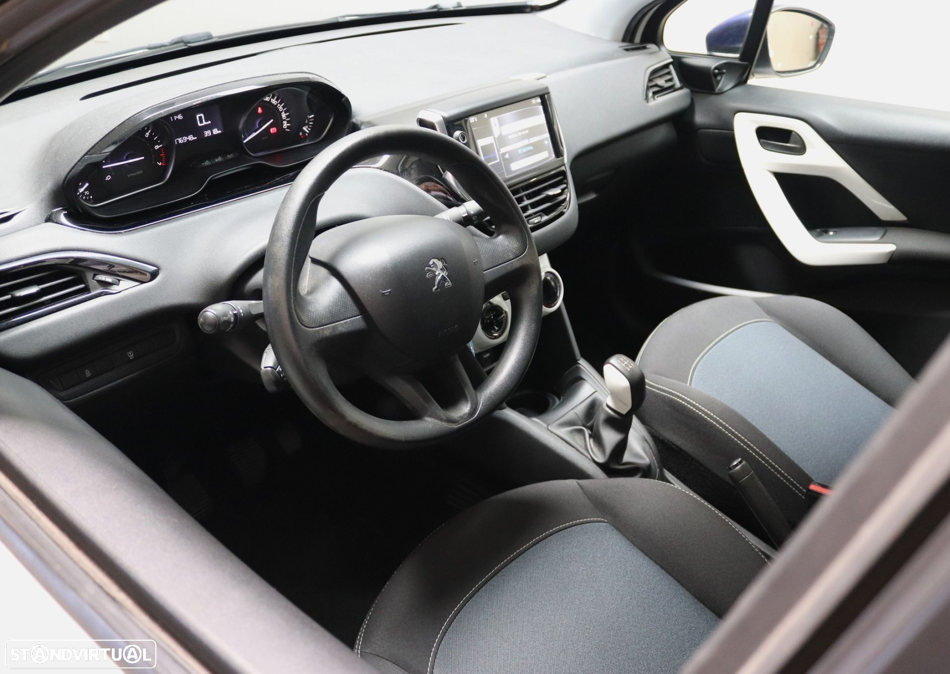 Peugeot 208 1.0 VTi Active - 11
