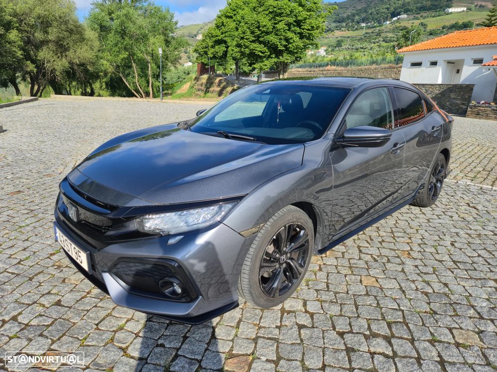Honda Civic 1.5 i-VTEC Sport Plus - 4