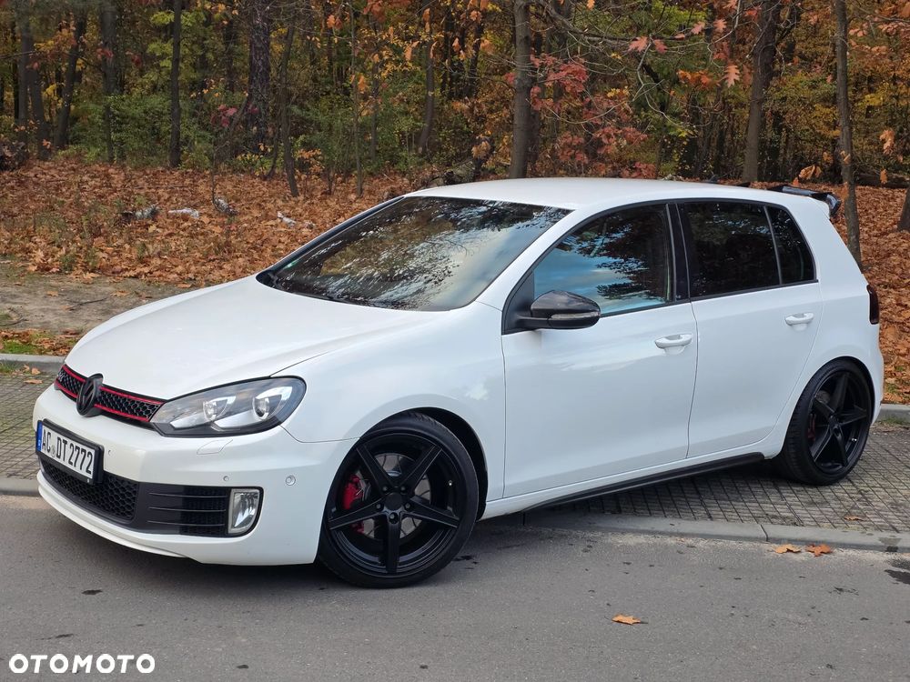 Volkswagen Golf 2.0 GTI - 3