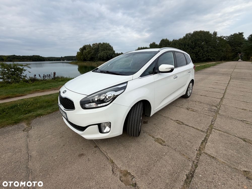 Kia Carens