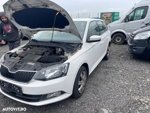 Dezmebrez Skoda Fabia 3 2016 1.4 Tdi CUS Manuala Distronic - 6