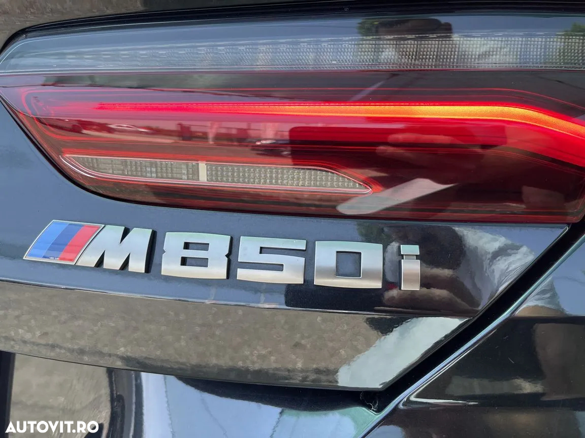 BMW M8 M850i xDrive AT - 21