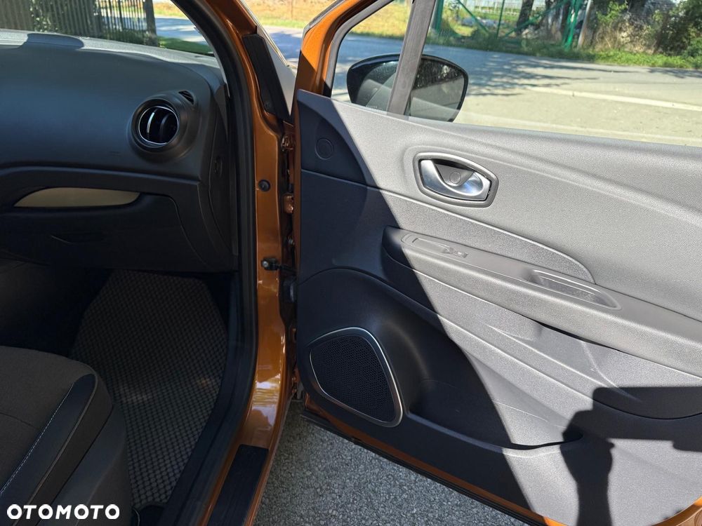 Renault Captur 0.9 Energy TCe XMOD - 32