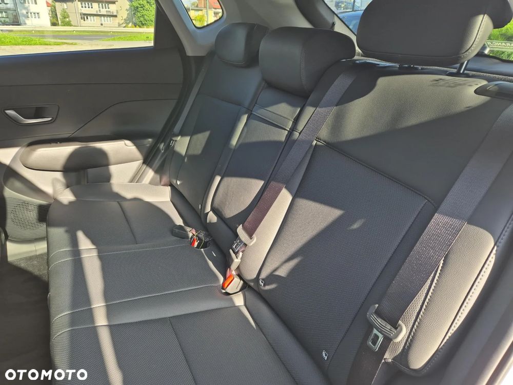 Hyundai Kona 1.6 GDI Hybrid Platinum DCT - 16