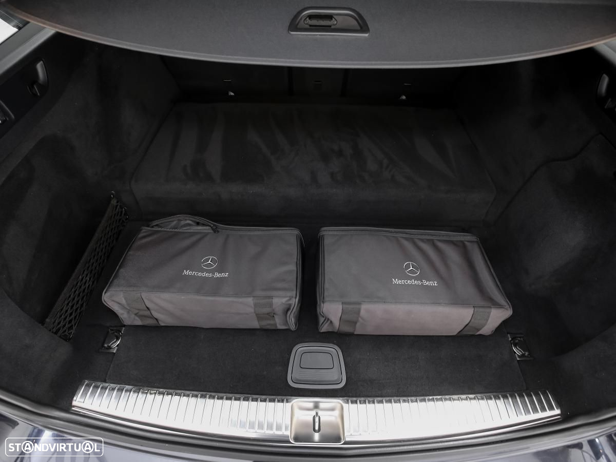 Mercedes-Benz E 300 de 4Matic T 9G-TRONIC AMG Line - 18