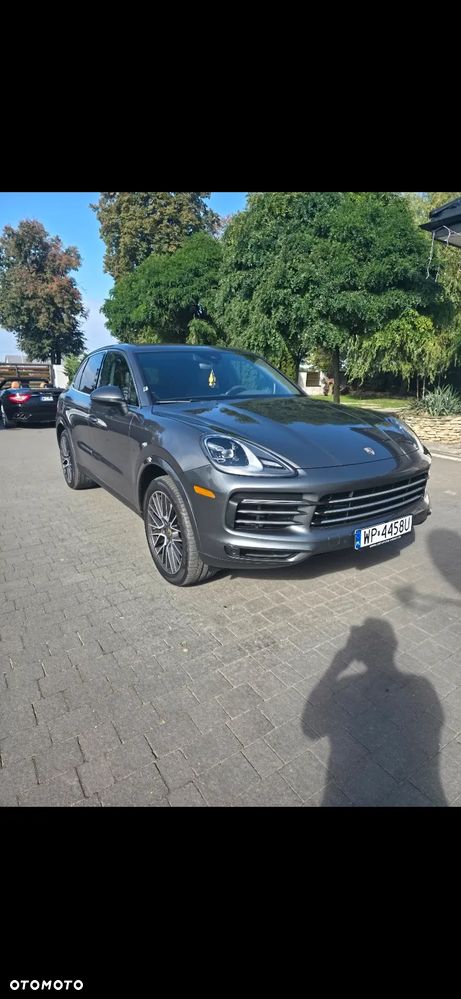 Porsche Cayenne Standard - 2