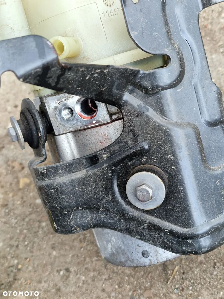 Pompa wspomagania Renault 4911 012  92R - 5