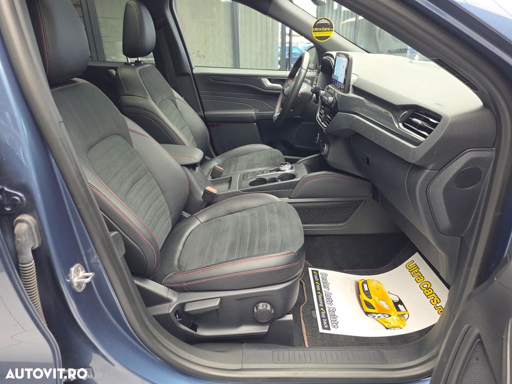 Ford Kuga 2.5 Duratec PHEV ST-LINE X - 11