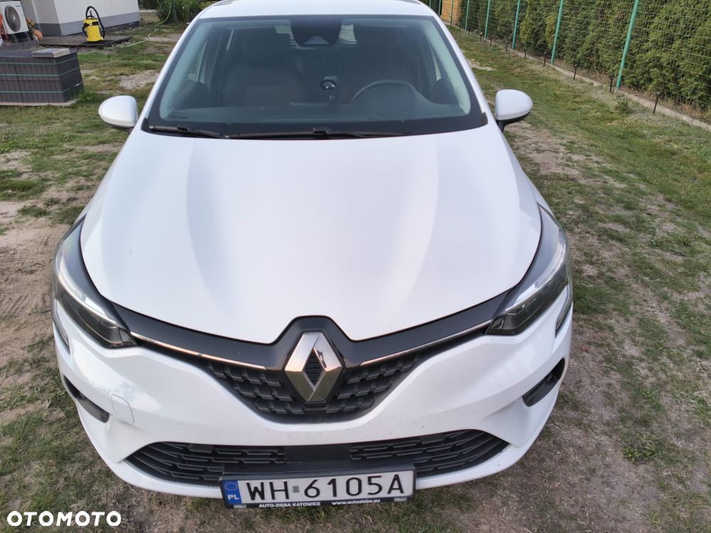 Renault Clio - 11