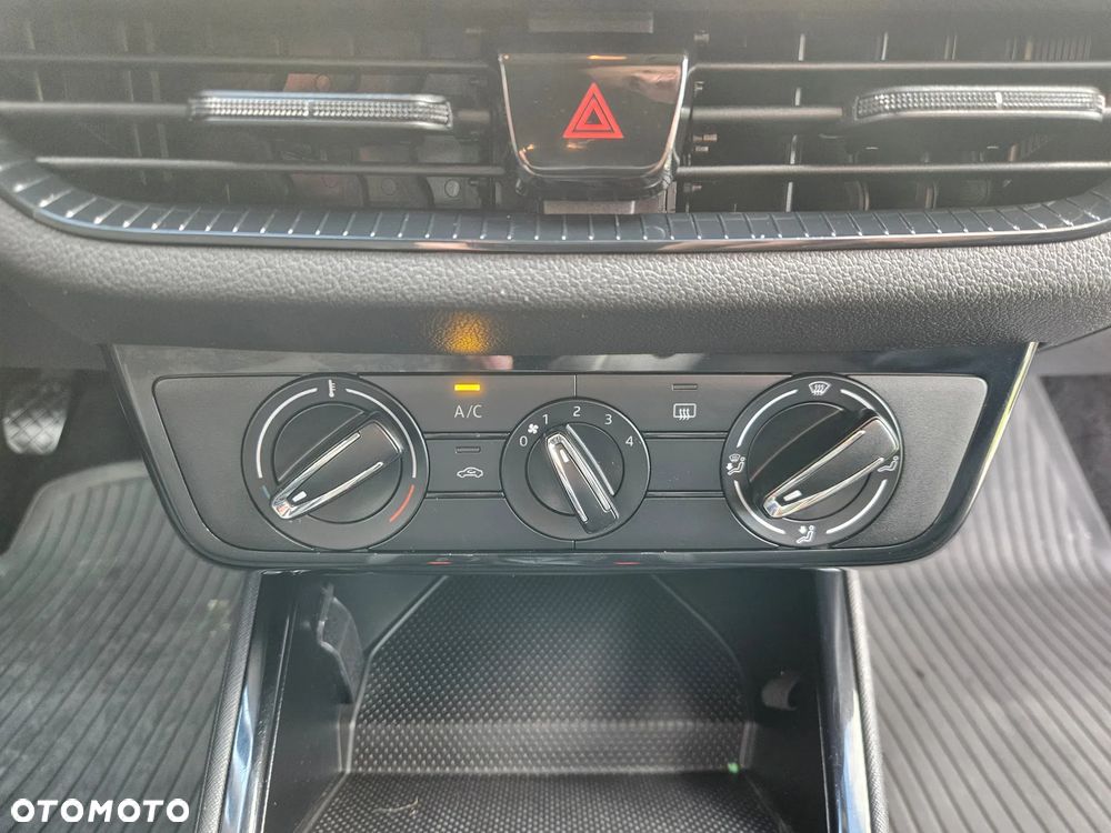 Škoda FABIA VAN 1.0MPI+LPG  80KM Ambition - 17