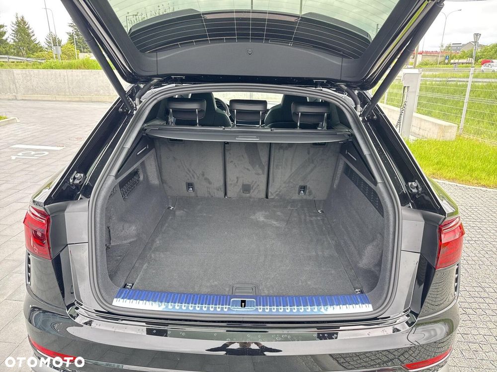 Audi RS Q8 - 17