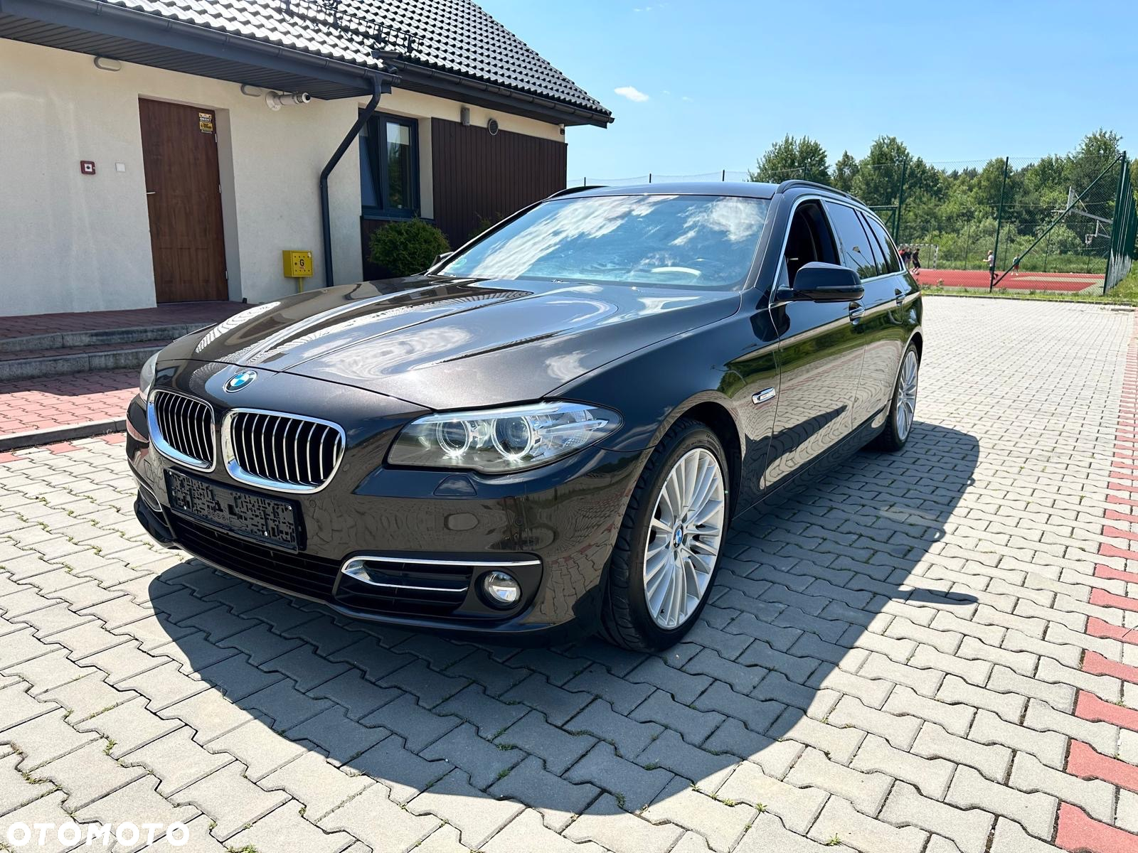 BMW Seria 5 520d xDrive Luxury Line - 21