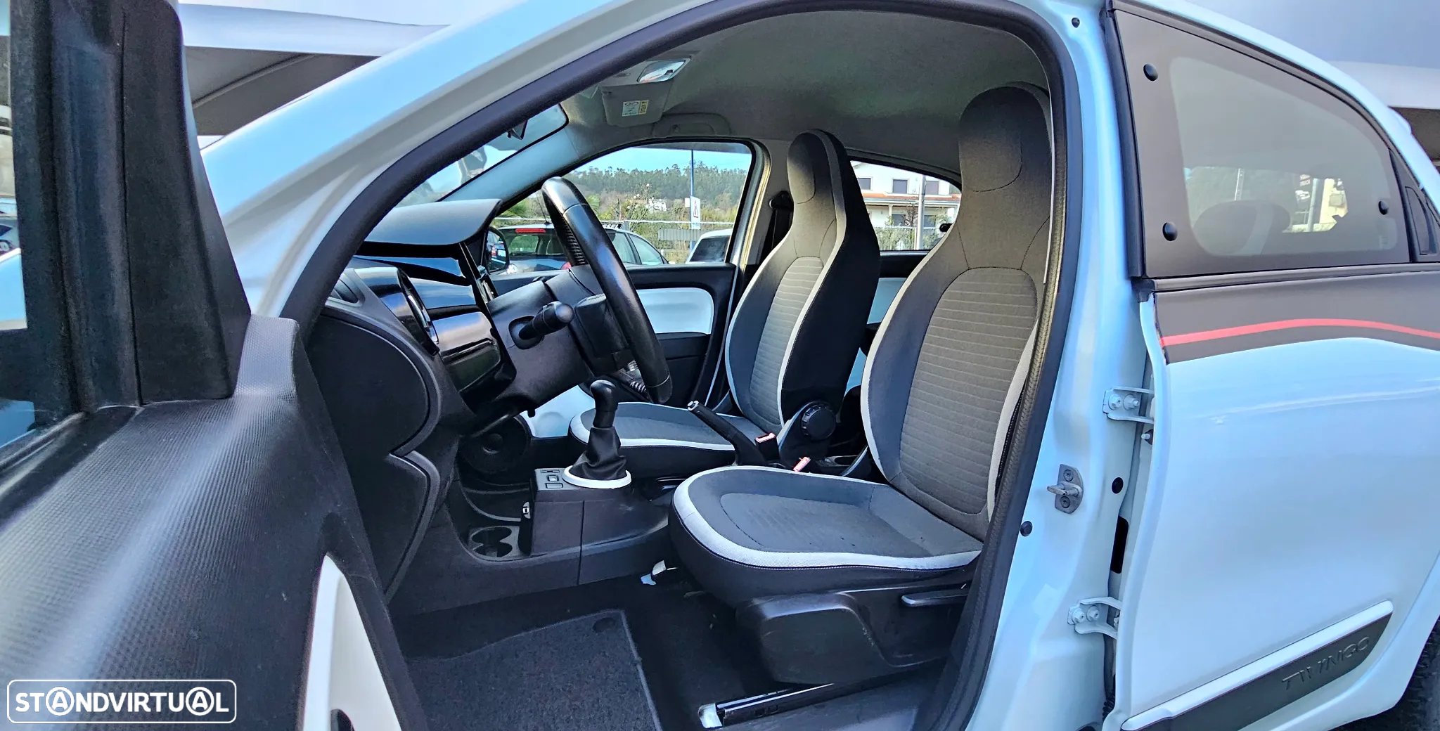 Renault Twingo 1.0 SCe Dynamique - 13