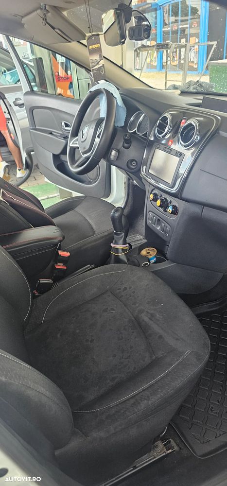 Dacia Logan 1.0 SCe Acces - 22