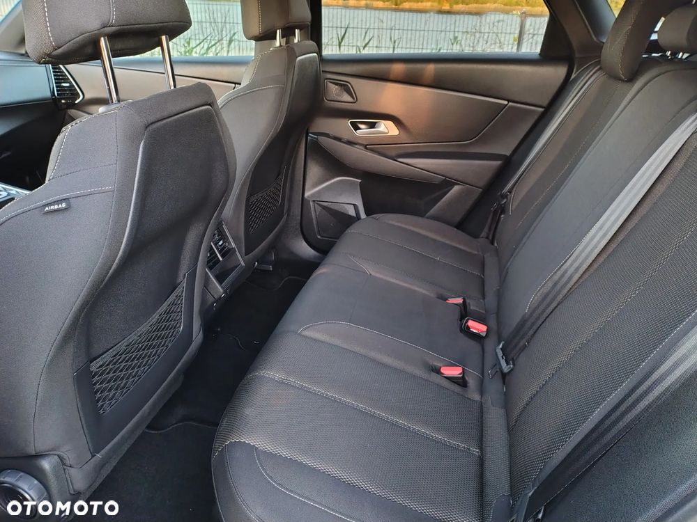 Citroën DS7 Crossback BlueHDI 130 PERFORMANCE LINE - 33