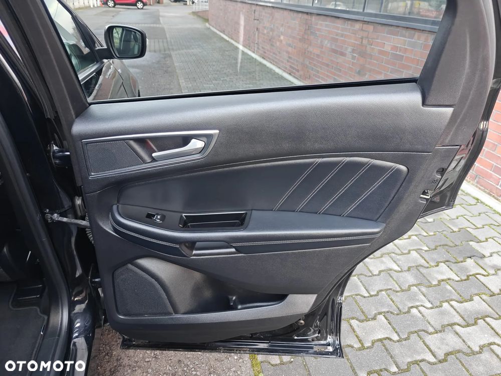 Ford Edge 2.0 TDCi Twin-Turbo 4WD ST-Line - 27