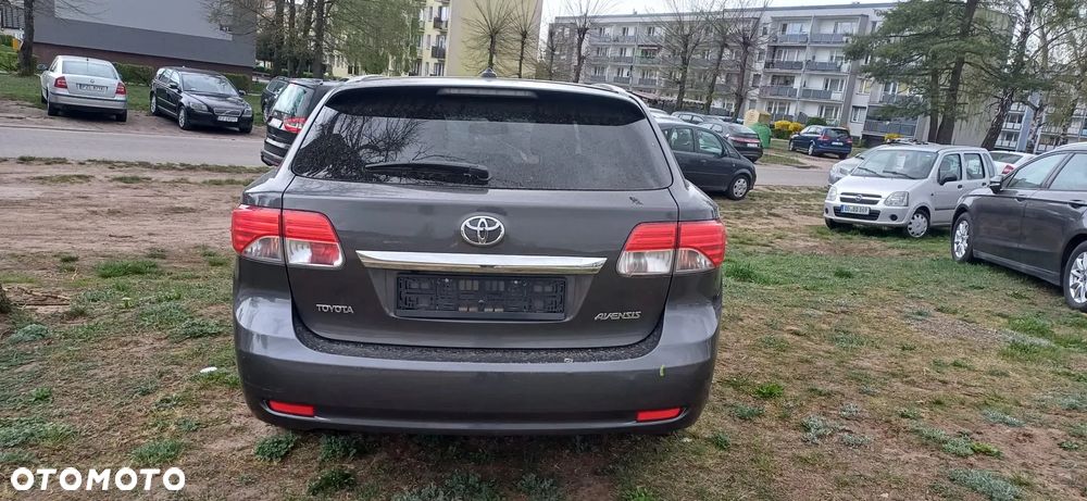 Toyota Avensis 2.2 D-4D Automatik Edition (2014) - 7