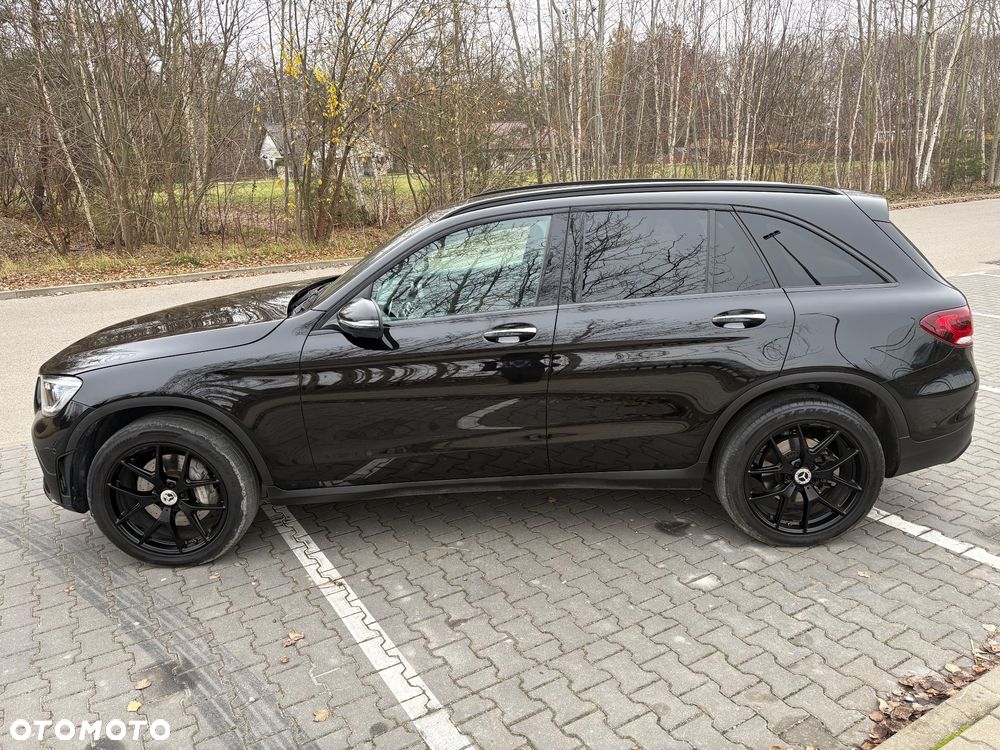 Mercedes-Benz GLC - 16