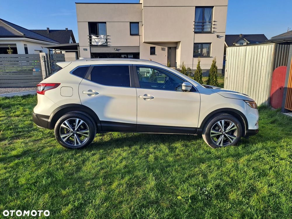 Nissan Qashqai - 14