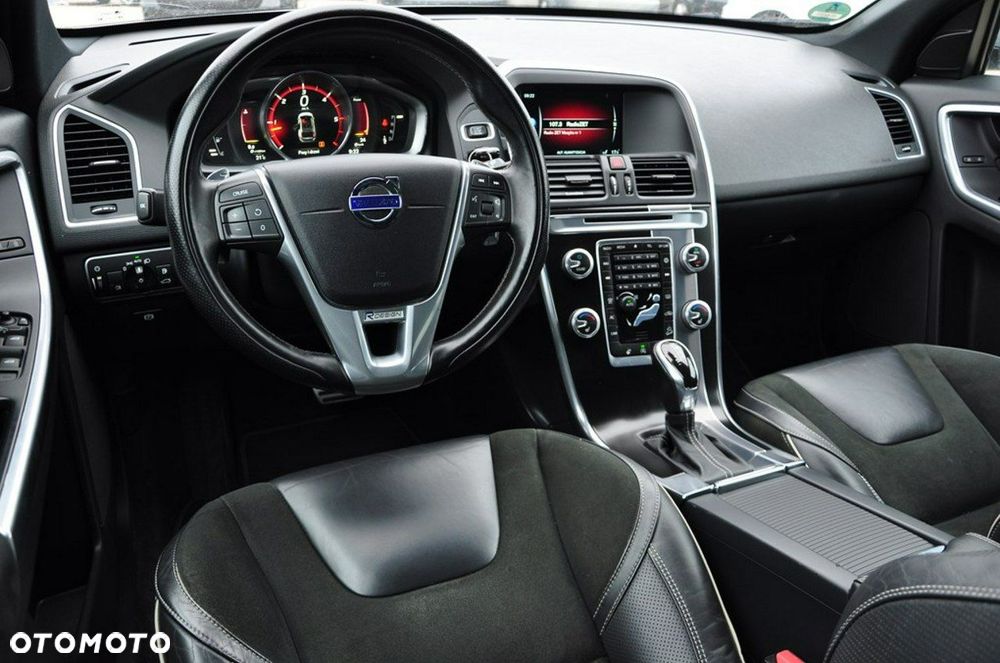 Volvo XC 60 D4 AWD Geartronic Linje Inscription - 37