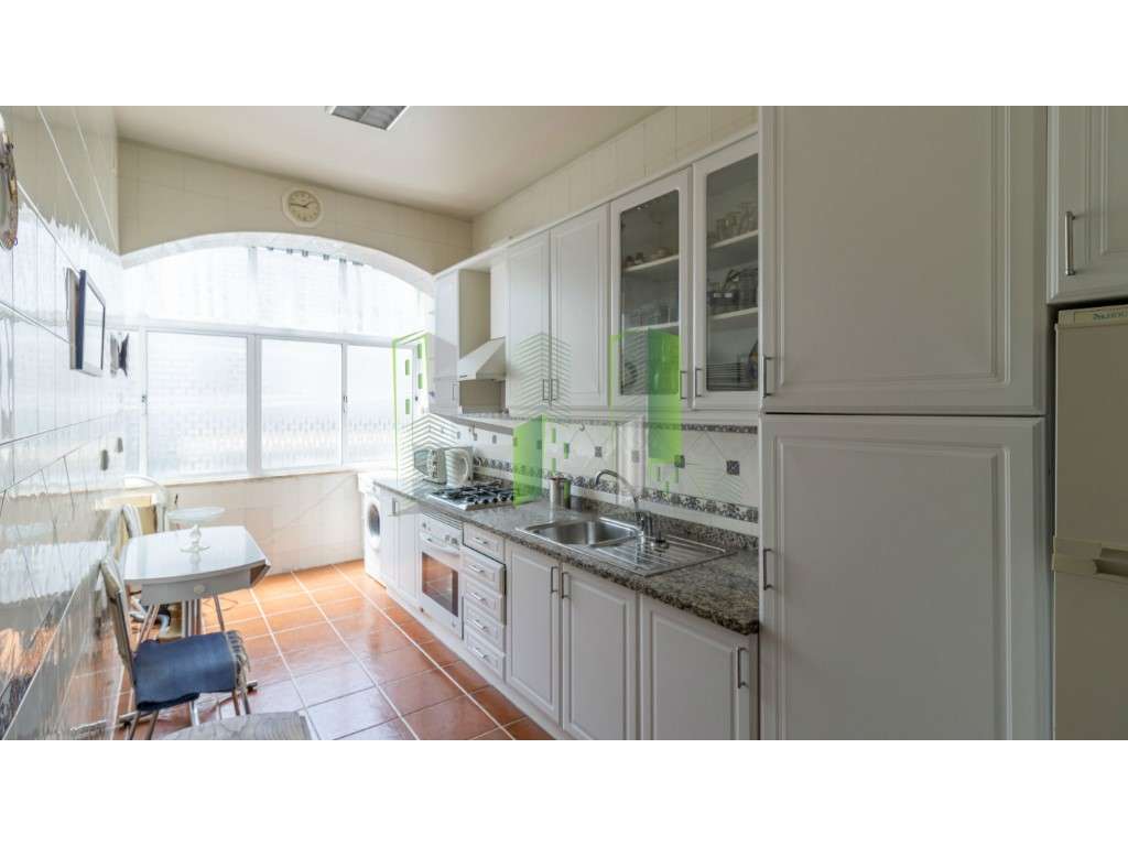 Apartamento T3 para arrendar equipado e mobilado - Grande imagem: 2/11