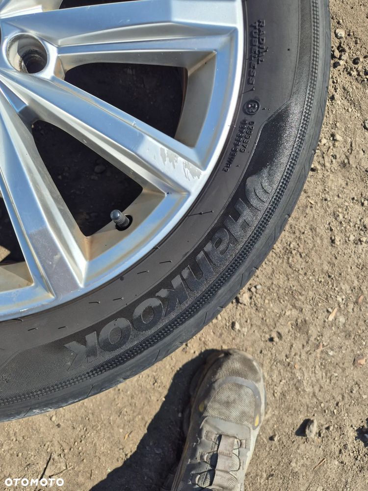 KOŁA FELGI LETNIE 215/55/17 VW PASSAT B8  5x112 - 9