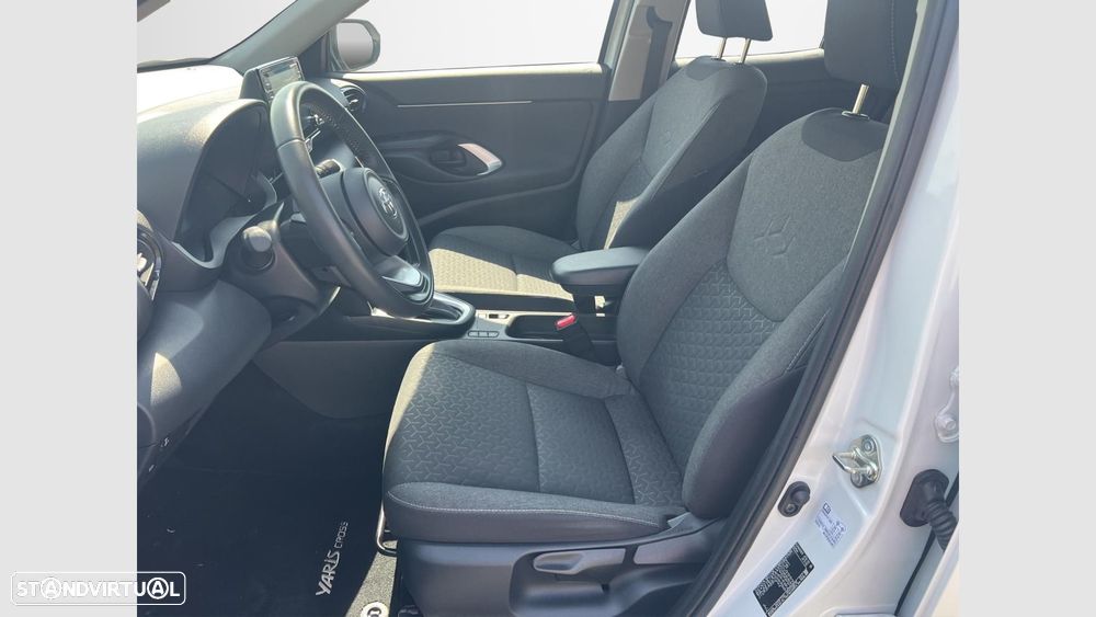 Toyota Yaris Cross 1.5 Hybrid Comfort Plus - 11