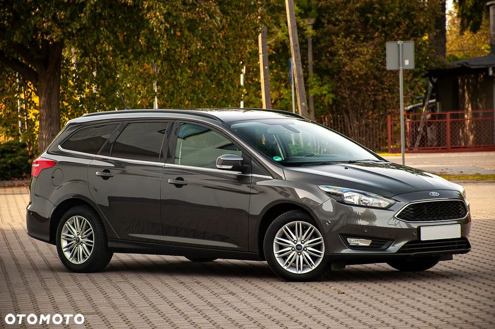 Ford Focus 1.5 EcoBoost Titanium ASS - 3