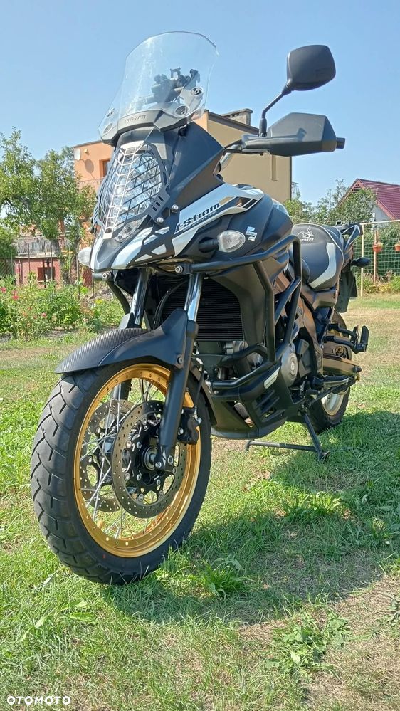 Suzuki V-STROM - 6